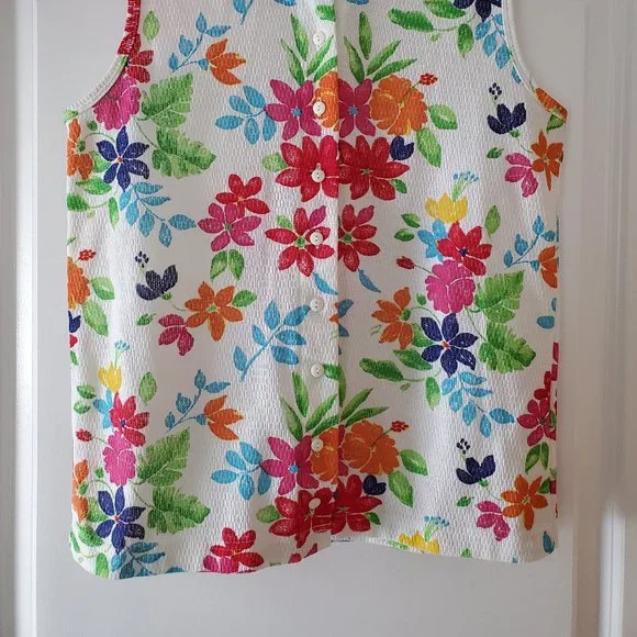 BASIC EDITIONS WOMEN'S FLORAL SLEEVELESS BUTTON DOWN TOP SIZE S NEW! - Picture 2 of 4